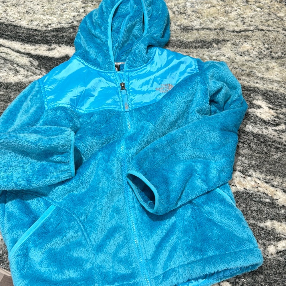 Girls north face so soft hoodie